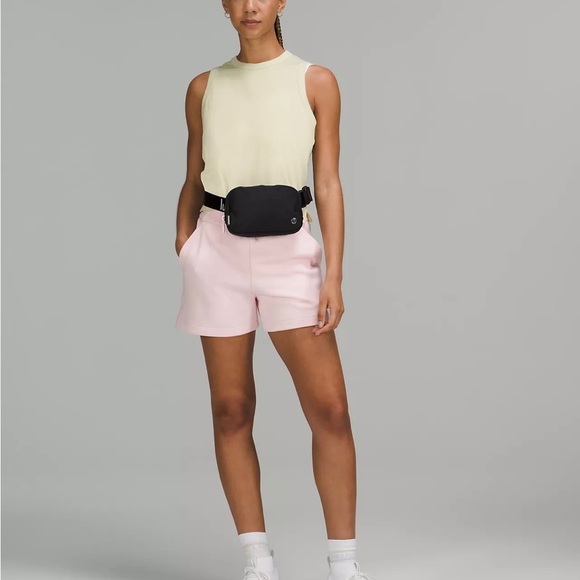 Lululemon Everywhere Belt Bag Black Wordmark - Picture 6 of 8